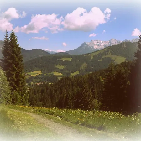 Knusperhaeuschen Apartamento Kirchberg in Tirol